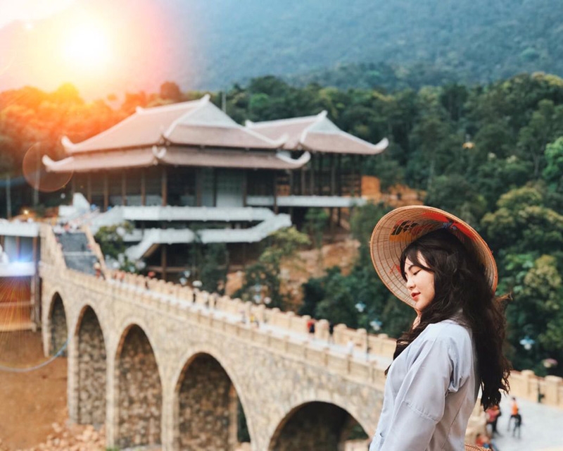 Du Lịch Hà Nội - Chùa Yên Tử - Chùa Ba Vàng 1 Ngày